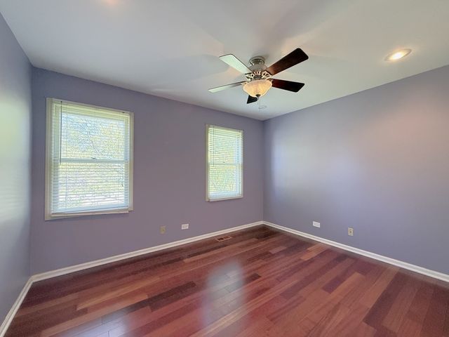 712 N Victoria Drive, Palatine, IL 60074
