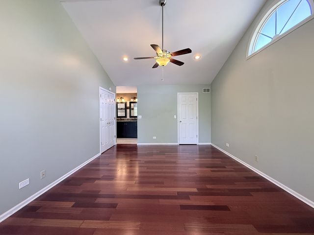 712 N Victoria Drive, Palatine, IL 60074