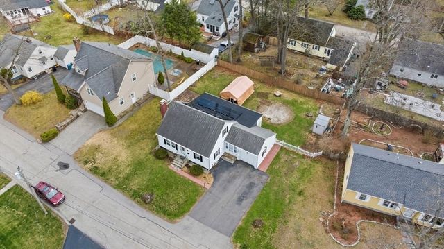 19 Oakwood Ave, Auburn, MA 01501