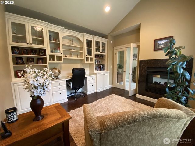 545 E 18 Street, La Center, WA 98629