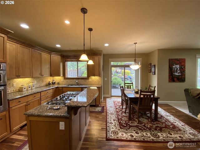 545 E 18 Street, La Center, WA 98629