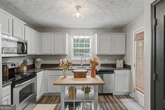 198 Meadow Spring Court, Temple, GA 30179