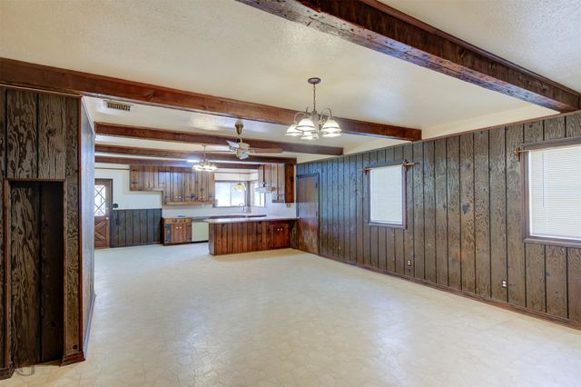 913 Pine Hill Road, Shreveport, LA 71107