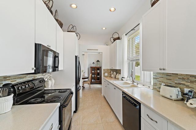 5263 SE Sweetbrier Terrace, Hobe Sound, FL 33455