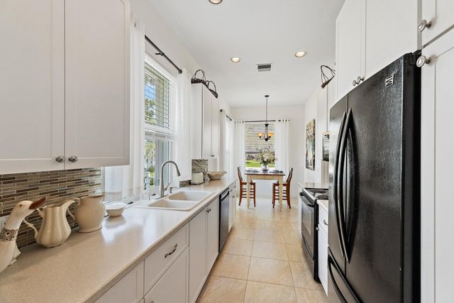 5263 SE Sweetbrier Terrace, Hobe Sound, FL 33455