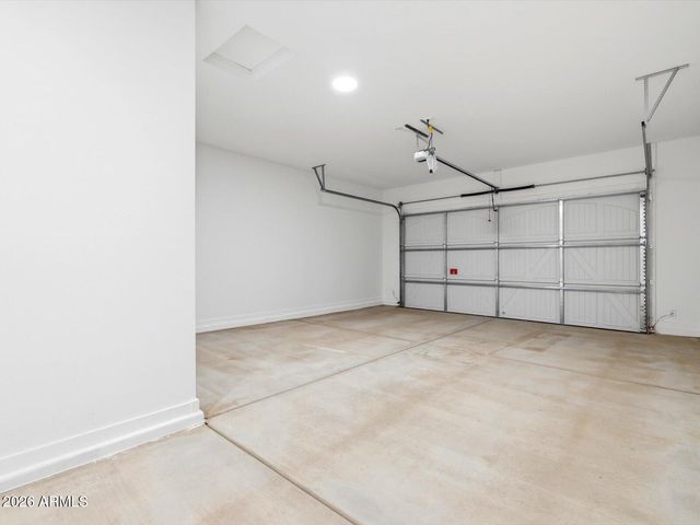 17650 W COLLEGE Drive, Goodyear, AZ 85395