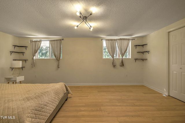 14127 King Mill Pike, Bristol, VA 24202
