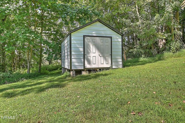 14127 King Mill Pike, Bristol, VA 24202