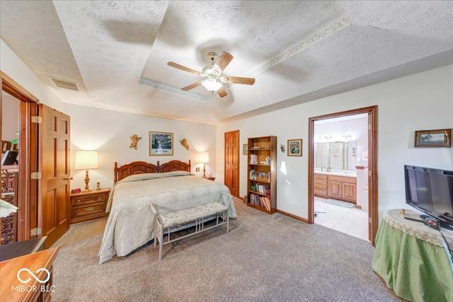 2371 Willow Lakes E Boulevard, Greenwood, IN 46143