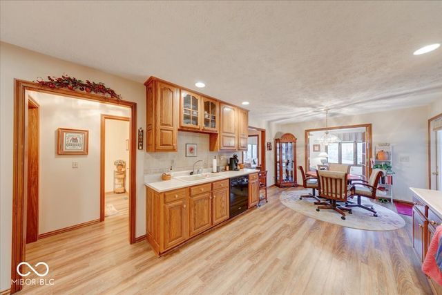 2371 Willow Lakes E Boulevard, Greenwood, IN 46143