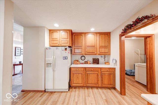 2371 Willow Lakes E Boulevard, Greenwood, IN 46143