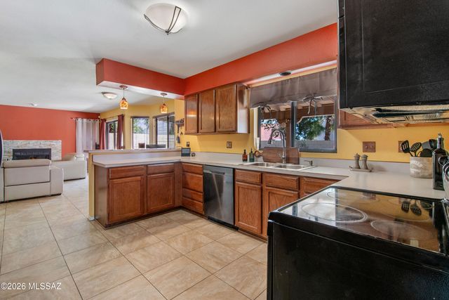 11488 N Ingot Loop, Tucson, AZ 85737