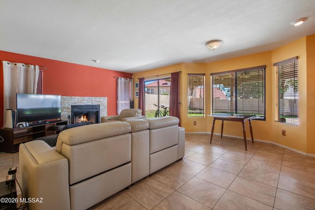 11488 N Ingot Loop, Tucson, AZ 85737