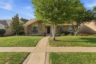 2805 Stratford Lane, Flower Mound, TX 75028