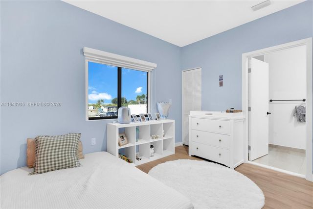 287 NW 13th Pl, Florida City, FL 33034