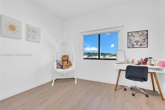 287 NW 13th Pl, Florida City, FL 33034