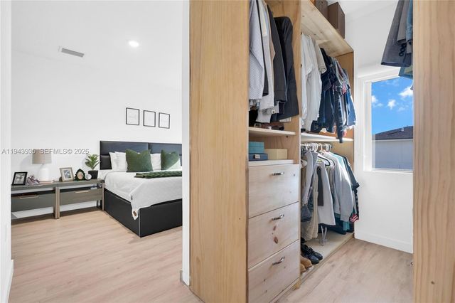 287 NW 13th Pl, Florida City, FL 33034