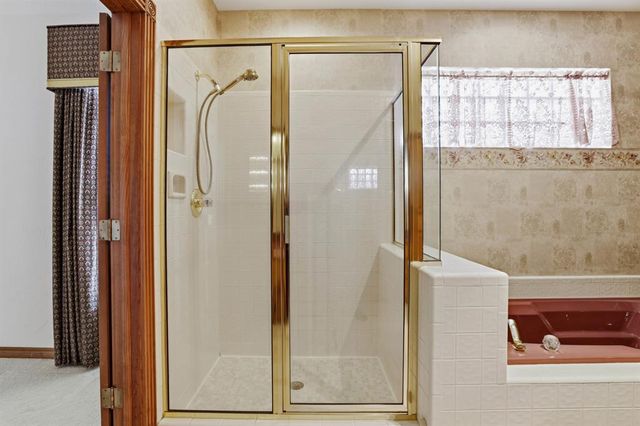 1414 E Twin Brook Terrace, Mustang, OK 73064