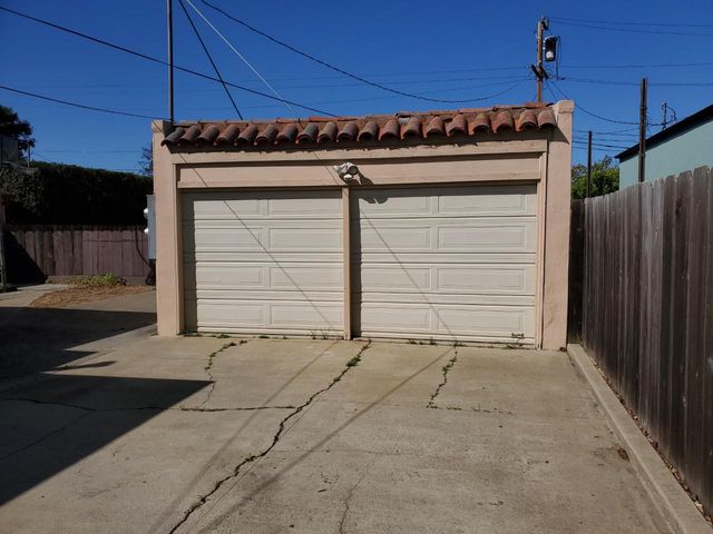 321 Hawthorne Street, Salinas, CA 93901
