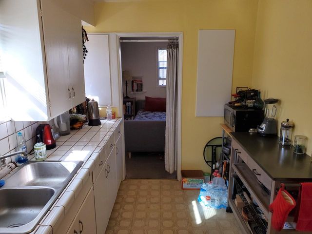 321 Hawthorne Street, Salinas, CA 93901