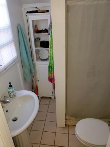 321 Hawthorne Street, Salinas, CA 93901