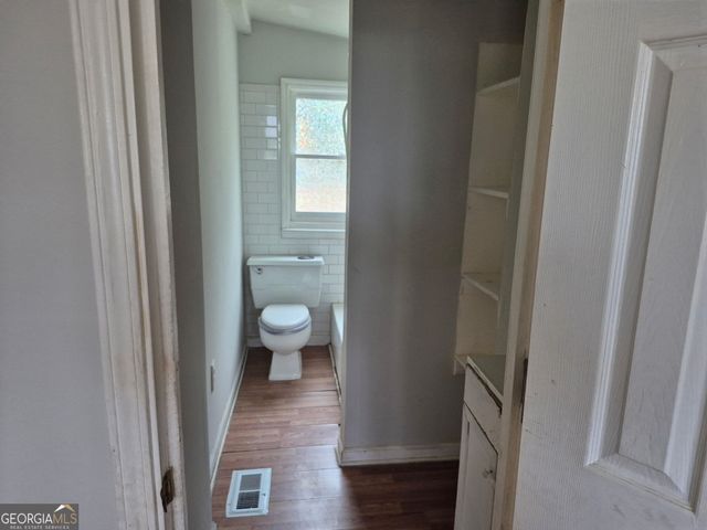 1740 5th Avenue W, Macon, GA 31201