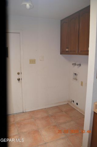 900 DULCINEA Court, Santa Teresa, NM 88008