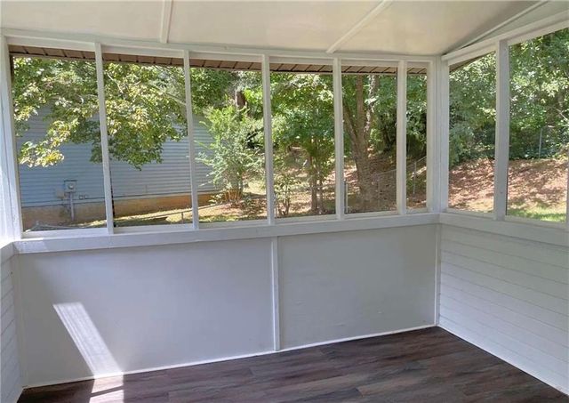 2878 Old South Drive, Jonesboro, GA 30236