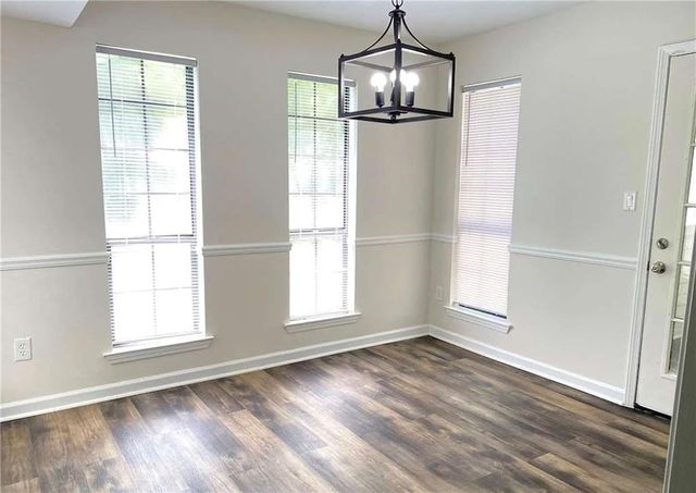 2878 Old South Drive, Jonesboro, GA 30236