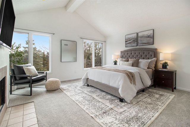 2766 Maitland Drive, Ann Arbor, MI 48105