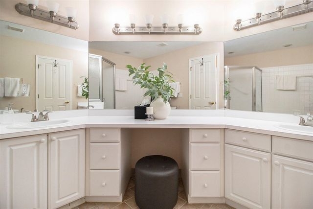 2766 Maitland Drive, Ann Arbor, MI 48105