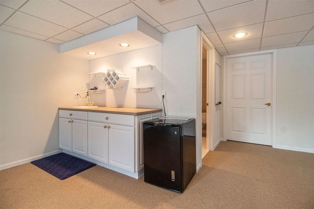 2766 Maitland Drive, Ann Arbor, MI 48105