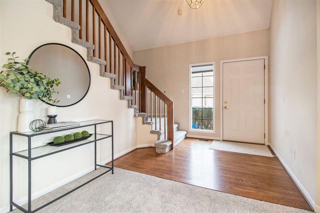 2766 Maitland Drive, Ann Arbor, MI 48105