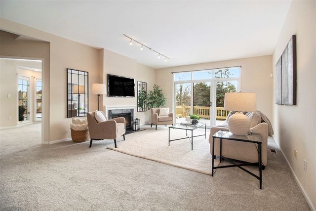 2766 Maitland Drive, Ann Arbor, MI 48105