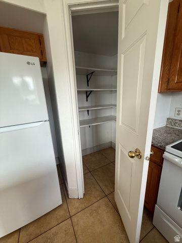 5953 W CAPE COD DR, West Valley City, UT 84128