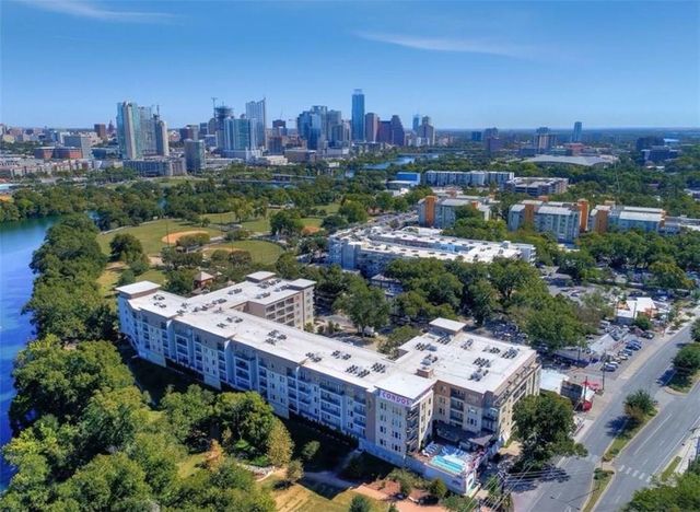 1900 Barton Springs RD 5004, Austin, TX 78704