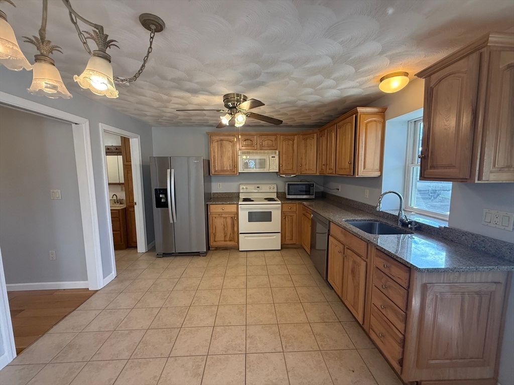 525 Proctor Ave 1, Revere, MA 02151