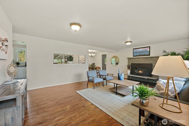 211 170th Street E, Spanaway, WA 98387