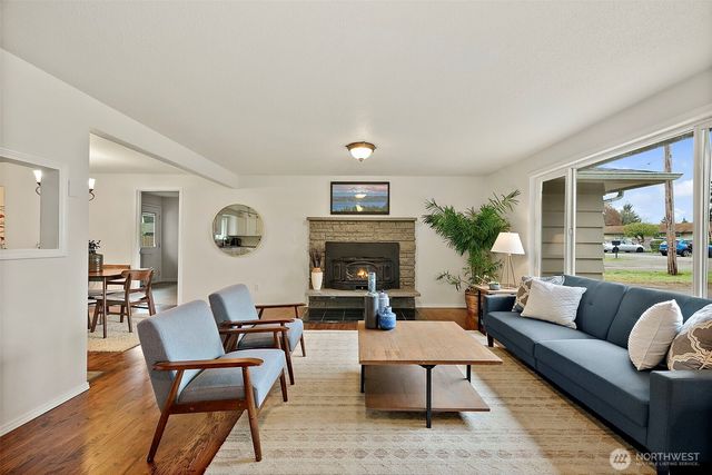 211 170th Street E, Spanaway, WA 98387