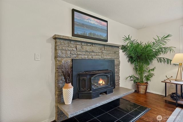 211 170th Street E, Spanaway, WA 98387