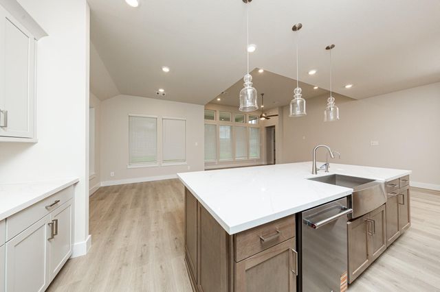 41422 Threadgill Way, Montgomery, TX 77316