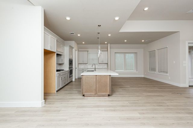 41422 Threadgill Way, Montgomery, TX 77316