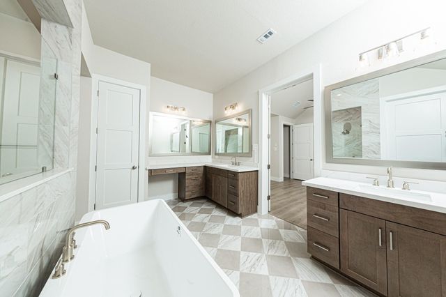 41422 Threadgill Way, Montgomery, TX 77316