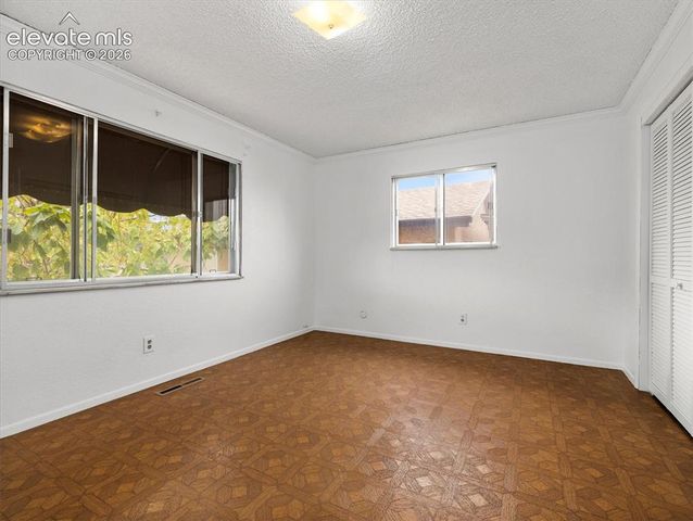 207 Autobee Lane, Avondale, CO 81022