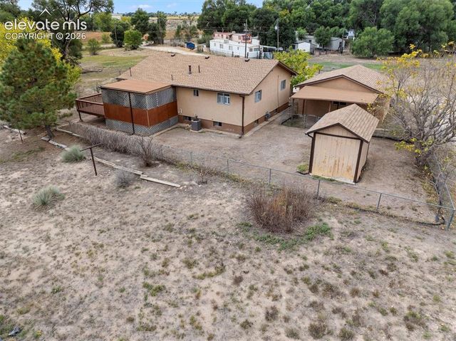 207 Autobee Lane, Avondale, CO 81022