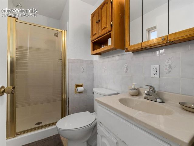 207 Autobee Lane, Avondale, CO 81022