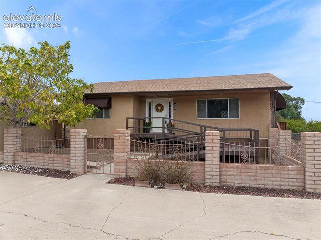 207 Autobee Lane, Avondale, CO 81022