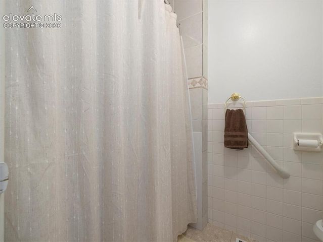 207 Autobee Lane, Avondale, CO 81022