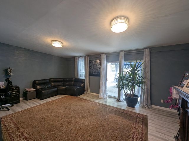 65 Miriam Drive, Florence, KY 41042