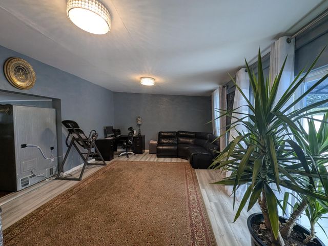 65 Miriam Drive, Florence, KY 41042